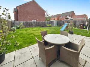 Photo 9- click for photo gallery